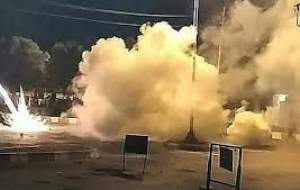 همچنان در خانه بمانید