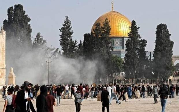۶۰ هزار فلسطینی نماز جمعه اقامه کردند/ هشدار «حماس» به «تل‌آویو»