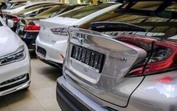 ریزش قیمت‌ها در بازار خودرو با واردات
