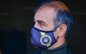 نویدکیا از هدایت سپاهان کناره‌گیری کرد