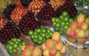 کاهش قیمت برخی از میوه‌ها در تره بار +جدول