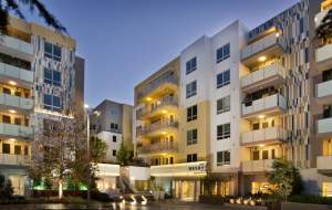 یک واحد نوساز در منطقه ۵ چقدر قیمت دارد؟