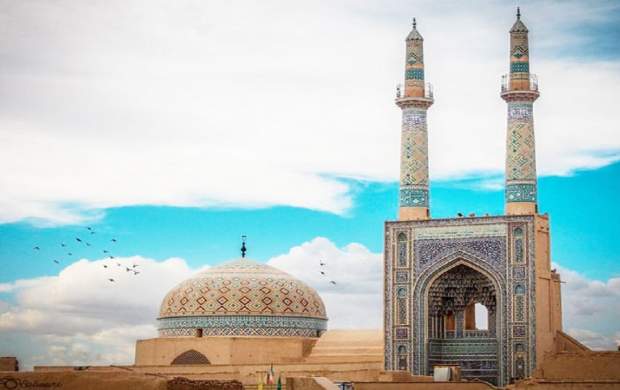 مسجدی در دل کویر + فیلم