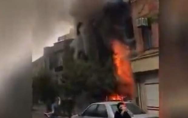 آتش‌ زدن بانک در تجمعات تبریز +فیلم