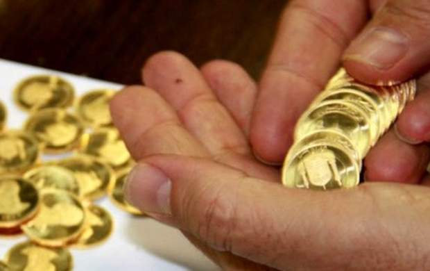 افزایش قیمت دلار و کاهش قیمت طلا در بازار