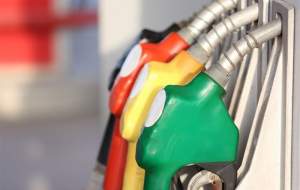 افزایش مصرف بنزین ۲۰ درصد، رشد تولید ۵ درصد
