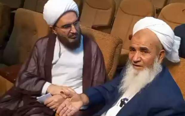 مولوی ‌ریگی: ما دوستدار آقای خامنه‌ای هستیم