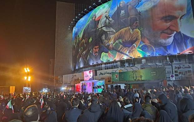 میدان ولیعصر تهران در ساعت ۱:۲۰ +فیلم