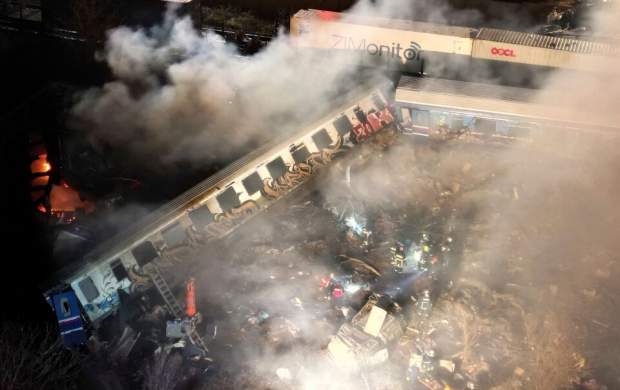 برخورد مرگبار ۲ قطار در یونان/ ۲۶ کشته
