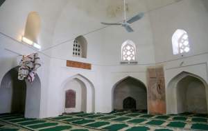 تنها مسجد روی آب ایران در لار