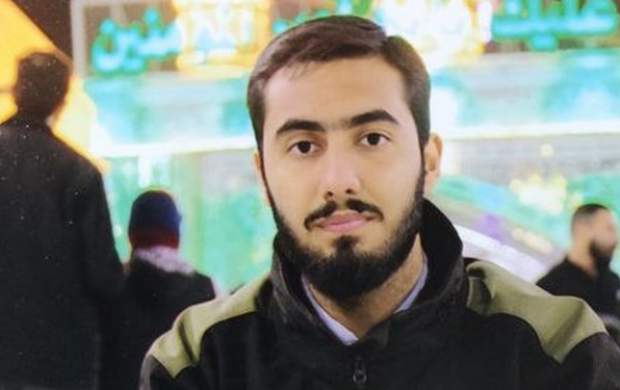 ماجرای نماز شهید آرمان علی وردی قبل از شهادت بر سر مزارش