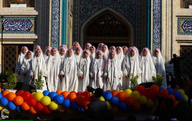 جشن روزه‌ اولی‌ها در زینبیه اصفهان