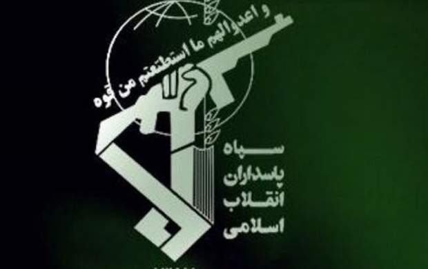 سپاه یک نفتکش را در تنگه هرمز توقیف کرد +فیلم