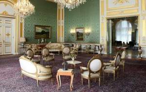 واکنش به ادعای مفقود شدن فرش‌های سعدآباد