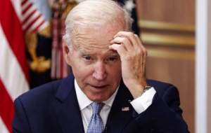 بایدن: مردم آمریکا نباید بین غذا و درمان یکی را انتخاب کنند