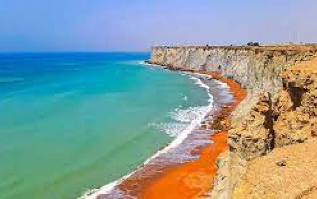 جاده‌ای ساحلی در سیستان بلوچستان