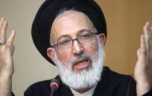 حجاب تصمیم شخصی است!/ هیچ کس نمی‌تواند درباره ویژگی‌های شخصی یک مسلمان تجسس کند/ باید دید مردم چه می‌خواهند وگرنه نظام مشروعیتش را از دست می‌دهد!