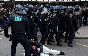 دستگیری بیش از ۲ هزار نفر در فرانسه/ اعمال محدودیت شدید فضای مجازی/ والدین معترضان زندانی می‌شوند