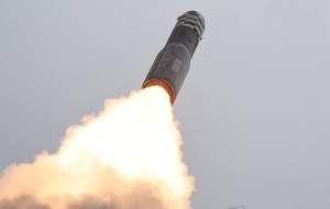 یونهاپ: کره‌شمالی یک موشک بالستیک شلیک کرد