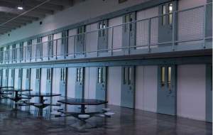 آزار جنسی چند زندانی زن در آمریکا