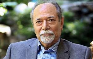 درس «علی نصیریان» برای احترام به قرآن