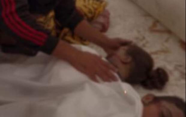 فیلم/ درددل پدر با دختر بچه‌شهیدش در غزه