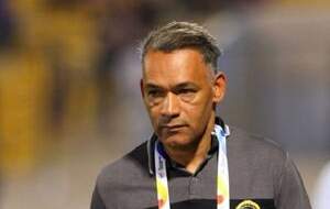 رفتار حرفه ای مورایس در لیگ برتر