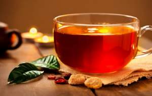 چای جذب آهن را در بدن کاهش می‌دهد