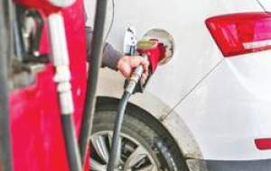 چراغ سبز بودجه ۱۴۰۳ به وضعیت قرمز واردات بنزین!