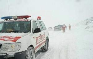 رهاسازی ۱۲۹ خودروی گرفتار در برف و کولاک