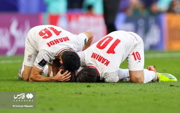 لحظه تاریخی سوت پایان بازی ایران - ژاپن