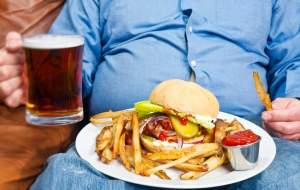 چند اشتباه رایج برای رفع پشیمانی از پرخوری