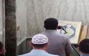 لحظه بیهوش شدن یک امام جماعت از شدت گریه برای غزه  <img src="https://cdn.jahannews.com/images/video_icon.png" width="16" height="16" border="0" align="top">