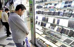 ممنوعیت واردات گوشی‌های دکمه‌ای تکذیب شد