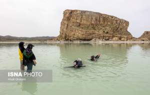 تفریح در بخش پرآب دریاچه ارومیه  