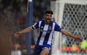 وداع باشکوه طارمی با هواداران پورتو