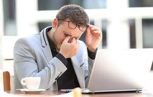 علل درد شدید چشم