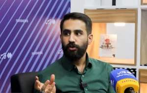 حسین طاهری به چه‌جور کتاب‌هایی علاقه‌ دارد؟