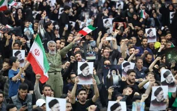 وداع دردناک تهرانی‌ها با رئیس جمهور شهید