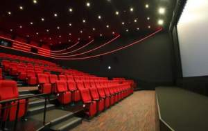 چراغ سینماها روشن شد