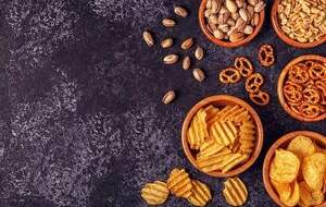 با این خوراکی‌ها زودتر پیر می‌شوید