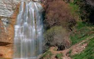 ارتفاع عجیب آبشار فصلی در استان ایلام  <img src="https://cdn.jahannews.com/images/video_icon.png" width="16" height="16" border="0" align="top">