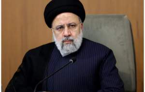 برخورد زیبای شهید رئیسی با دختر دانشجو  <img src="https://cdn.jahannews.com/images/video_icon.png" width="16" height="16" border="0" align="top">