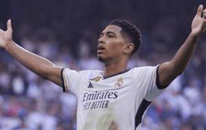 ۱۰ بازیکن گرانقیمت جهان را بشناسید