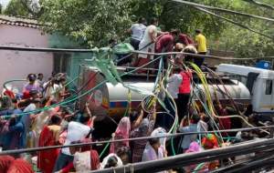 موج گرما در هند +فیلم  <img src="https://cdn.jahannews.com/images/video_icon.png" width="16" height="16" border="0" align="top">