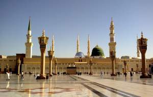 زائران ایرانی در حال ترک مدینه  <img src="https://cdn.jahannews.com/images/video_icon.png" width="16" height="16" border="0" align="top">