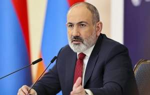 مینسک عذرخواهی کند