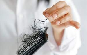 ریزش مو چه زمانی غیرطبیعی است؟