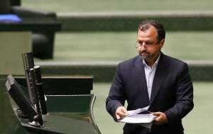 خاندوزی: مالیات اصناف ۶ درصد است