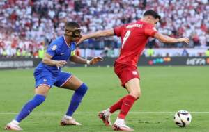 لفظ زشت امباپه خطاب به لواندوفسکی!